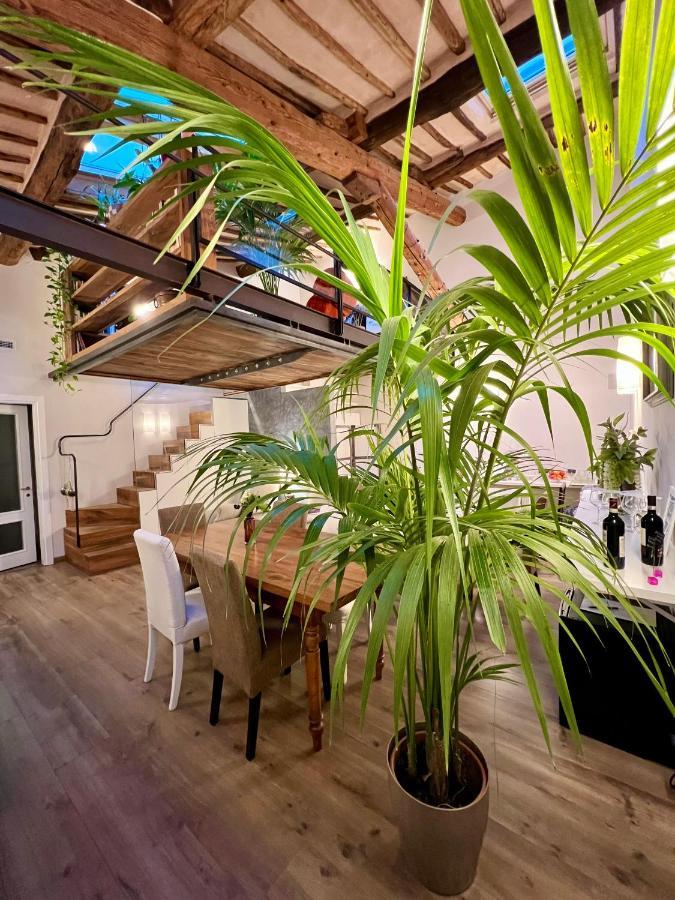 B&B Palazzo Bruchi Siena Bagian luar foto